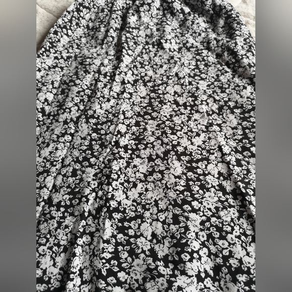 Camaïeu skirt. - Picture 4 of 8